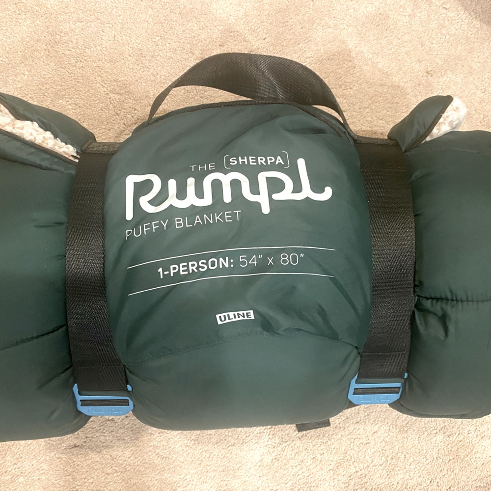 Brand new, Rumpl Blanket